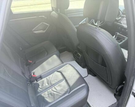 Білий Ауді Ку3, об'ємом двигуна 2 л та пробігом 23 тис. км за 16800 $, фото 1 на Automoto.ua