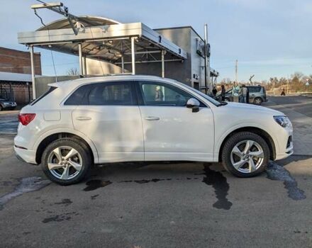 Белый Ауди Ку3, объемом двигателя 1.98 л и пробегом 98 тыс. км за 28000 $, фото 2 на Automoto.ua