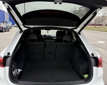 Білий Ауді Ку3, об'ємом двигуна 1.98 л та пробігом 98 тис. км за 27950 $, фото 8 на Automoto.ua