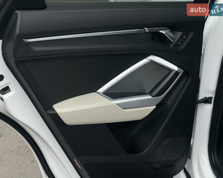 Белый Ауди Ку3, объемом двигателя 1.98 л и пробегом 108 тыс. км за 18999 $, фото 19 на Automoto.ua