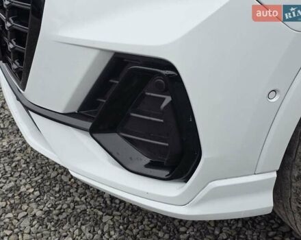 Белый Ауди Ку3, объемом двигателя 2 л и пробегом 63 тыс. км за 19999 $, фото 21 на Automoto.ua