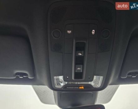 Белый Ауди Ку3, объемом двигателя 2 л и пробегом 63 тыс. км за 19999 $, фото 57 на Automoto.ua