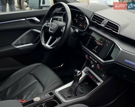 Белый Ауди Ку3, объемом двигателя 2 л и пробегом 63 тыс. км за 19999 $, фото 39 на Automoto.ua