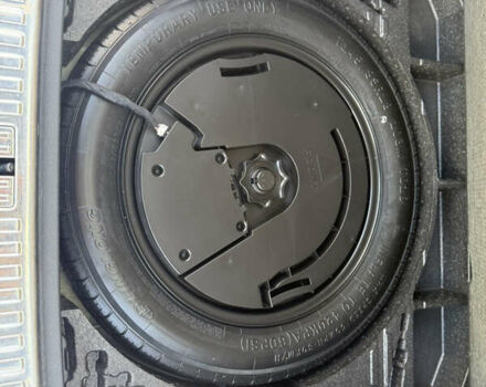 Белый Ауди Ку3, объемом двигателя 1.97 л и пробегом 85 тыс. км за 27600 $, фото 5 на Automoto.ua