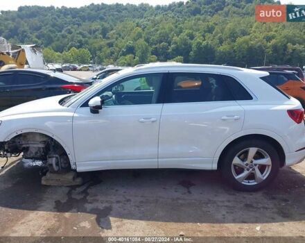 Белый Ауди Ку3, объемом двигателя 0 л и пробегом 88 тыс. км за 16000 $, фото 1 на Automoto.ua