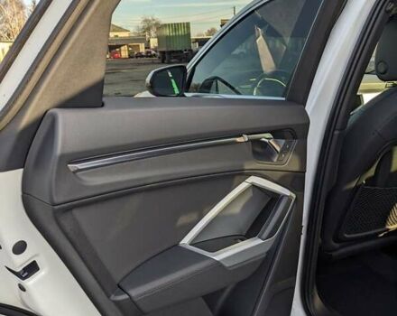 Белый Ауди Ку3, объемом двигателя 1.98 л и пробегом 98 тыс. км за 28000 $, фото 37 на Automoto.ua