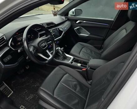 Белый Ауди Ку3, объемом двигателя 2 л и пробегом 63 тыс. км за 19999 $, фото 22 на Automoto.ua