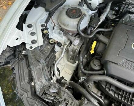 Білий Ауді Ку3, об'ємом двигуна 1.98 л та пробігом 90 тис. км за 25500 $, фото 14 на Automoto.ua