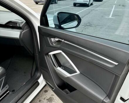 Білий Ауді Ку3, об'ємом двигуна 1.98 л та пробігом 98 тис. км за 27950 $, фото 21 на Automoto.ua