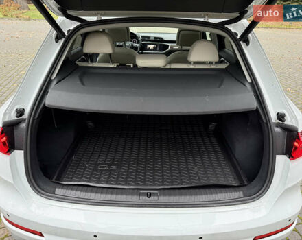 Білий Ауді Ку3, об'ємом двигуна 2 л та пробігом 83 тис. км за 23850 $, фото 15 на Automoto.ua