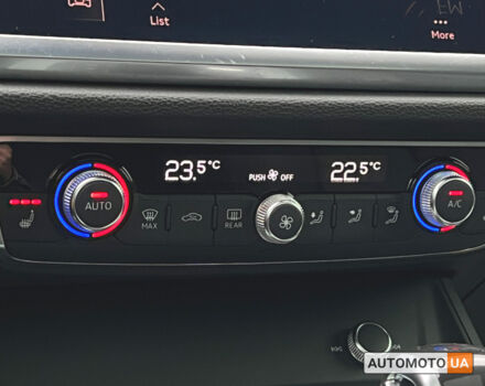 Белый Ауди Ку3, объемом двигателя 2 л и пробегом 42 тыс. км за 30900 $, фото 24 на Automoto.ua