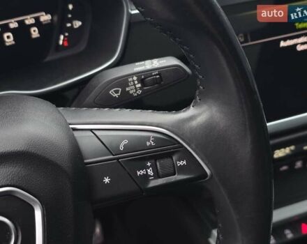 Белый Ауди Ку3, объемом двигателя 2 л и пробегом 63 тыс. км за 19999 $, фото 51 на Automoto.ua