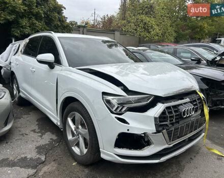 Белый Ауди Ку3, объемом двигателя 1.97 л и пробегом 40 тыс. км за 14500 $, фото 9 на Automoto.ua