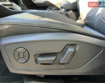 Белый Ауди Ку3, объемом двигателя 2 л и пробегом 23 тыс. км за 23300 $, фото 29 на Automoto.ua