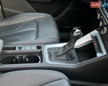 Белый Ауди Ку3, объемом двигателя 2 л и пробегом 42 тыс. км за 27999 $, фото 90 на Automoto.ua