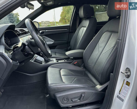 Білий Ауді Ку3, об'ємом двигуна 2 л та пробігом 42 тис. км за 28500 $, фото 51 на Automoto.ua