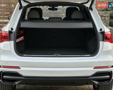 Белый Ауди Ку3, объемом двигателя 2 л и пробегом 42 тыс. км за 27999 $, фото 94 на Automoto.ua