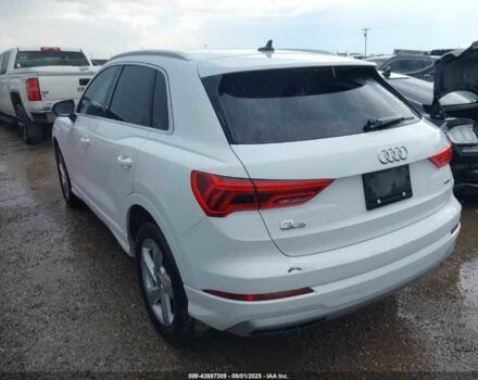 Белый Ауди Ку3, объемом двигателя 2 л и пробегом 156 тыс. км за 7500 $, фото 4 на Automoto.ua