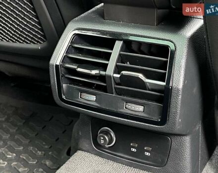 Белый Ауди Ку3, объемом двигателя 2 л и пробегом 84 тыс. км за 27990 $, фото 23 на Automoto.ua