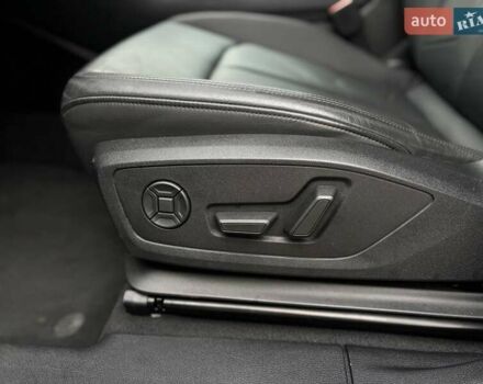 Белый Ауди Ку3, объемом двигателя 1.98 л и пробегом 20 тыс. км за 23500 $, фото 19 на Automoto.ua