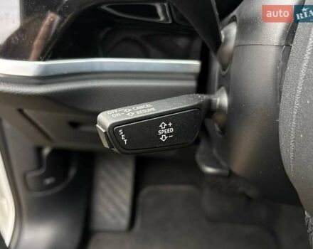 Белый Ауди Ку3, объемом двигателя 1.98 л и пробегом 20 тыс. км за 23500 $, фото 23 на Automoto.ua