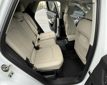 Білий Ауді Ку3, об'ємом двигуна 1.97 л та пробігом 66 тис. км за 28000 $, фото 26 на Automoto.ua