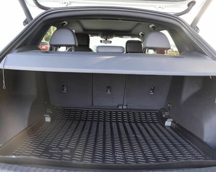 Білий Ауді Ку3, об'ємом двигуна 2 л та пробігом 38 тис. км за 11800 $, фото 16 на Automoto.ua