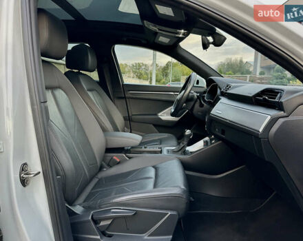 Білий Ауді Ку3, об'ємом двигуна 2 л та пробігом 42 тис. км за 28500 $, фото 83 на Automoto.ua