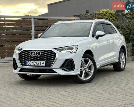 Белый Ауди Ку3, объемом двигателя 2 л и пробегом 42 тыс. км за 27999 $, фото 3 на Automoto.ua