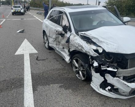 Ауди Ку3 2020 в Киеве на Automoto.ua Белый Ауди Ку3, объемом двигателя 2 л и пробегом 70 тыс. км за 10000 $, фото 1 на Automoto.ua