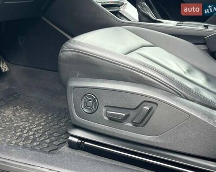 Белый Ауди Ку3, объемом двигателя 2 л и пробегом 84 тыс. км за 27990 $, фото 48 на Automoto.ua