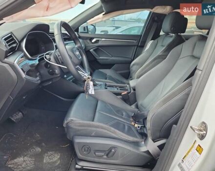 Белый Ауди Ку3, объемом двигателя 2 л и пробегом 59 тыс. км за 9000 $, фото 6 на Automoto.ua