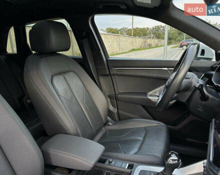 Білий Ауді Ку3, об'ємом двигуна 2 л та пробігом 42 тис. км за 28500 $, фото 85 на Automoto.ua