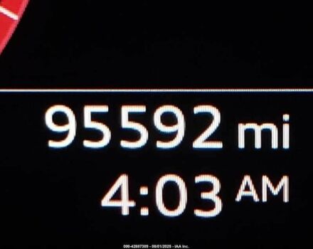 Белый Ауди Ку3, объемом двигателя 2 л и пробегом 156 тыс. км за 7500 $, фото 12 на Automoto.ua