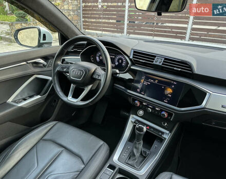 Білий Ауді Ку3, об'ємом двигуна 2 л та пробігом 42 тис. км за 28500 $, фото 99 на Automoto.ua