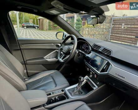 Белый Ауди Ку3, объемом двигателя 2 л и пробегом 42 тыс. км за 27999 $, фото 87 на Automoto.ua