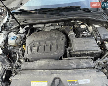 Белый Ауди Ку3, объемом двигателя 2 л и пробегом 50 тыс. км за 10500 $, фото 6 на Automoto.ua