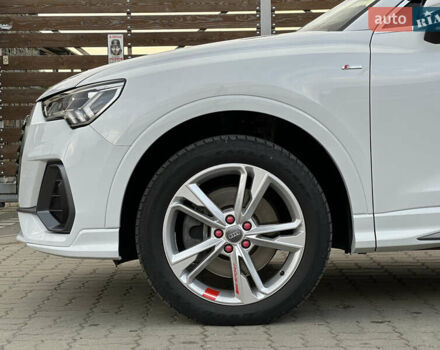 Белый Ауди Ку3, объемом двигателя 2 л и пробегом 42 тыс. км за 27999 $, фото 20 на Automoto.ua