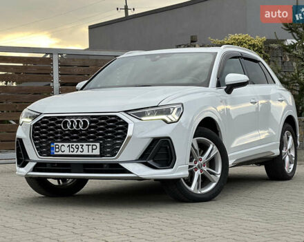 Белый Ауди Ку3, объемом двигателя 2 л и пробегом 42 тыс. км за 27999 $, фото 1 на Automoto.ua