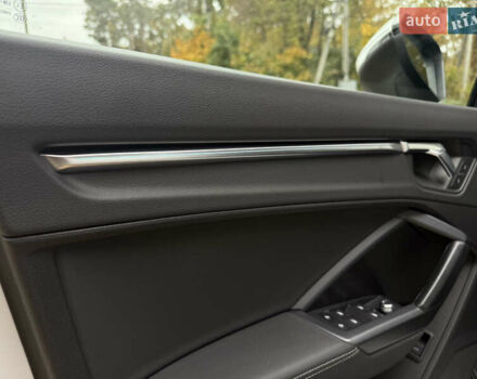 Ауди Ку3 2021 в Киеве на Automoto.ua Белый Ауди Ку3, объемом двигателя 1.98 л и пробегом 122 тыс. км за 28500 $, фото 16 на Automoto.ua