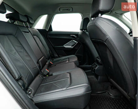 Белый Ауди Ку3, объемом двигателя 2 л и пробегом 85 тыс. км за 28800 $, фото 20 на Automoto.ua