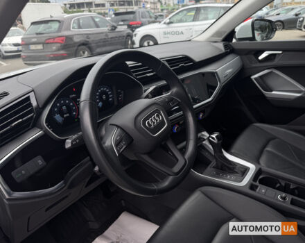Білий Ауді Ку3, об'ємом двигуна 2 л та пробігом 63 тис. км за 29500 $, фото 4 на Automoto.ua