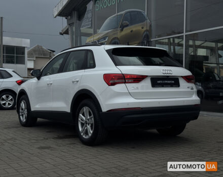 Білий Ауді Ку3, об'ємом двигуна 2 л та пробігом 63 тис. км за 29500 $, фото 23 на Automoto.ua