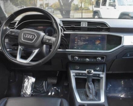 Белый Ауди Ку3, объемом двигателя 2 л и пробегом 30 тыс. км за 7000 $, фото 8 на Automoto.ua