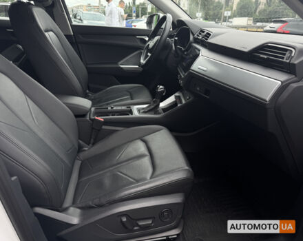 Білий Ауді Ку3, об'ємом двигуна 2 л та пробігом 63 тис. км за 29500 $, фото 7 на Automoto.ua