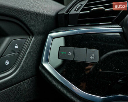 Белый Ауди Ку3, объемом двигателя 2 л и пробегом 85 тыс. км за 28800 $, фото 15 на Automoto.ua