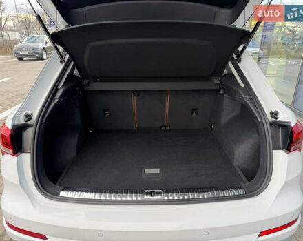 Белый Ауди Ку3, объемом двигателя 1.4 л и пробегом 46 тыс. км за 29500 $, фото 28 на Automoto.ua