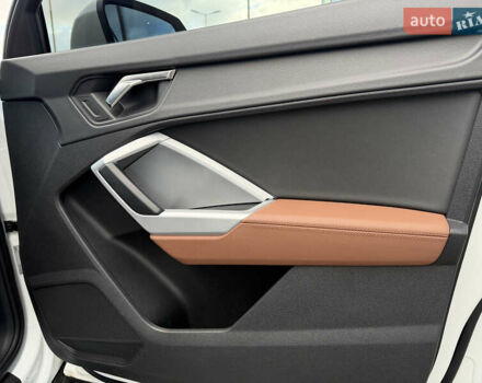 Белый Ауди Ку3, объемом двигателя 1.4 л и пробегом 46 тыс. км за 29500 $, фото 34 на Automoto.ua