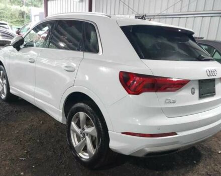 Белый Ауди Ку3, объемом двигателя 2 л и пробегом 98 тыс. км за 15300 $, фото 1 на Automoto.ua