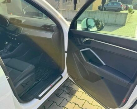 Белый Ауди Ку3, объемом двигателя 2 л и пробегом 40 тыс. км за 14660 $, фото 7 на Automoto.ua